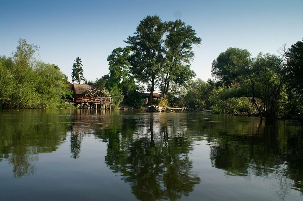 Hotel Alba Regia Pansion Egri Jahodná Esterno foto